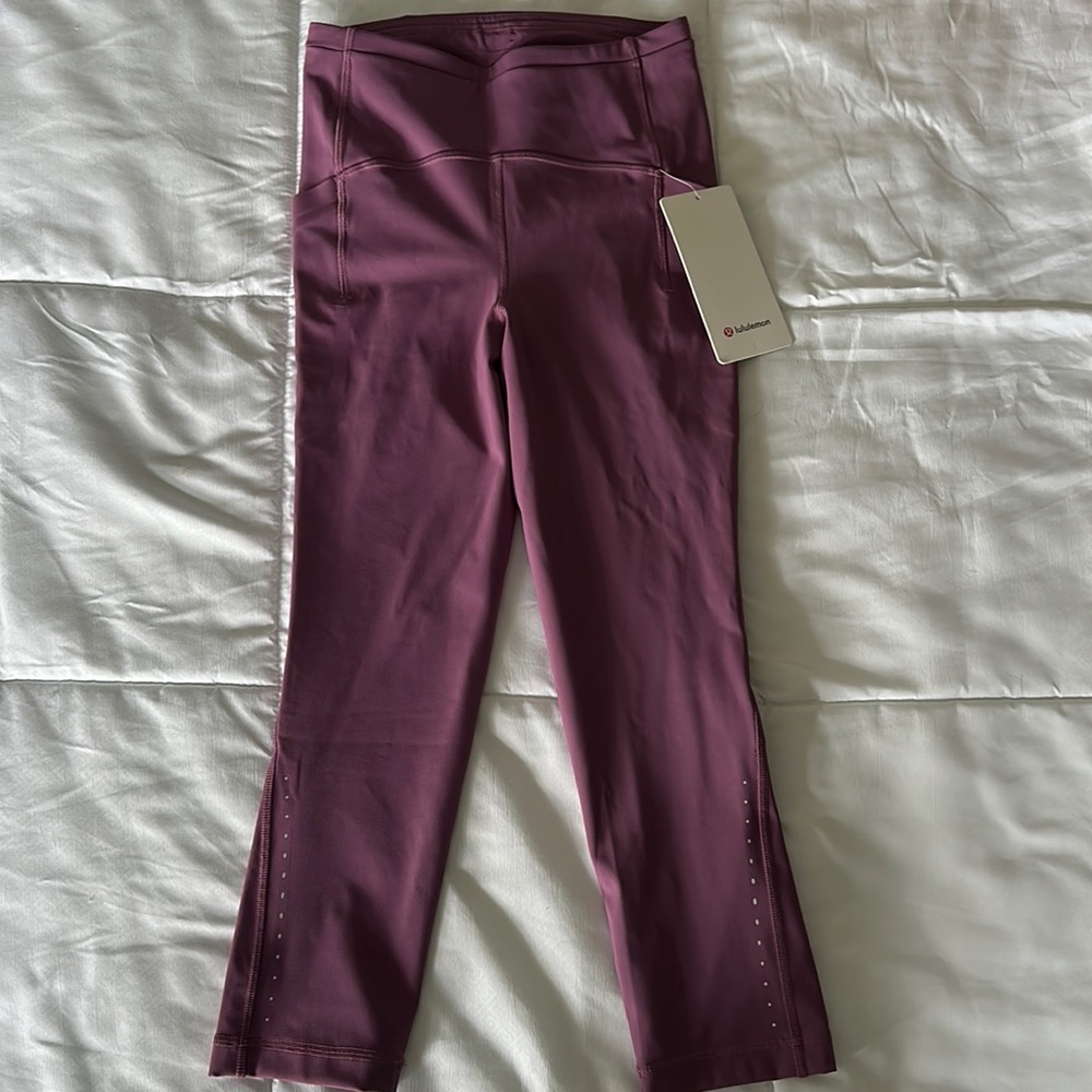 Lululemon size 4